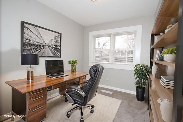 329 Weymouth Lane, Columbus, OH 43228