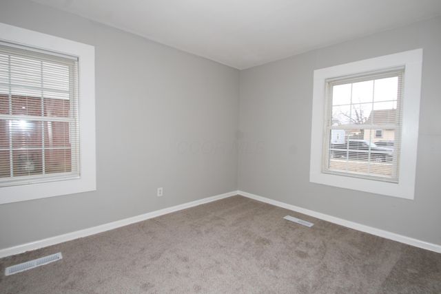 329 Weymouth Lane, Columbus, OH 43228