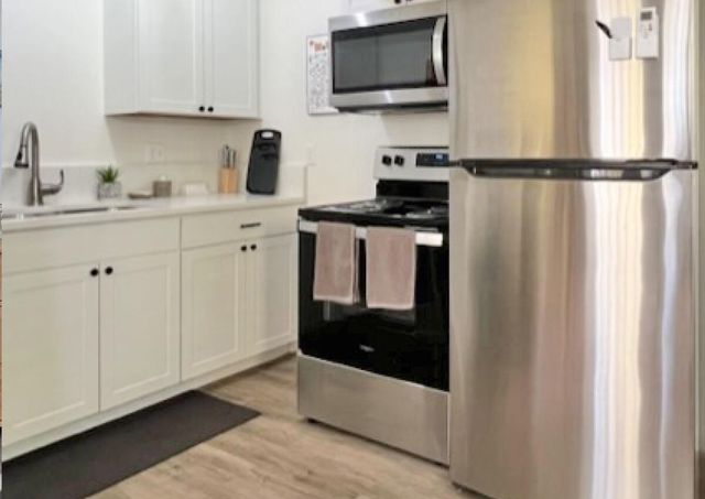 511 Spruce Street SE, Albuquerque, NM 87106