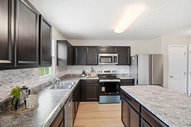 4648 Kenneth Joseph Court, Morrow, OH 45152