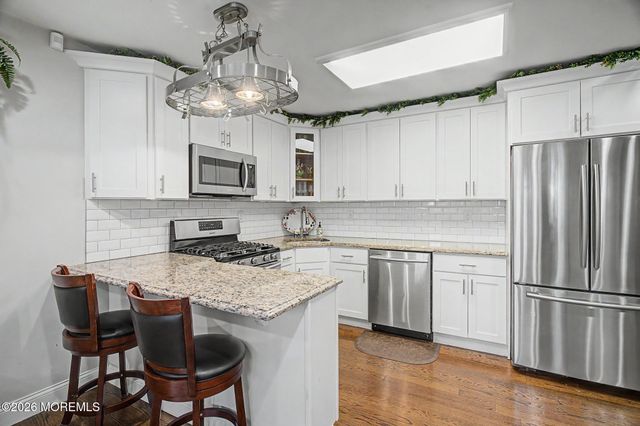 442 Irving Place, Toms River, NJ 08755