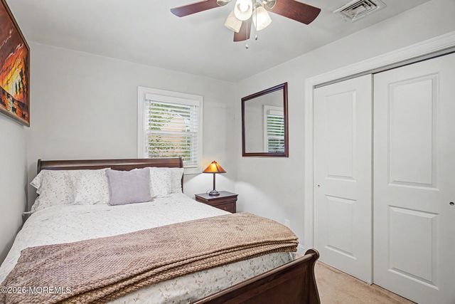 442 Irving Place, Toms River, NJ 08755