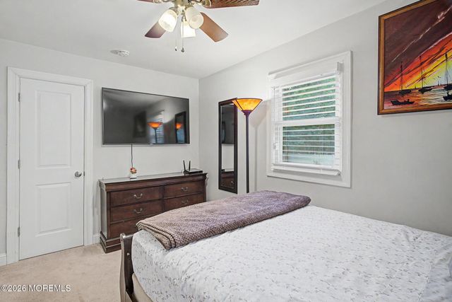 442 Irving Place, Toms River, NJ 08755