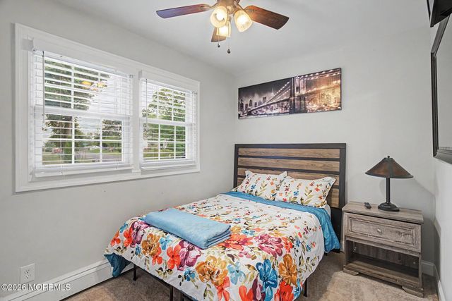 442 Irving Place, Toms River, NJ 08755