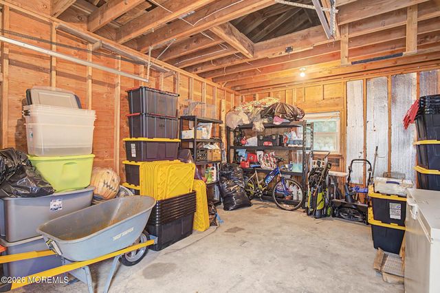 442 Irving Place, Toms River, NJ 08755