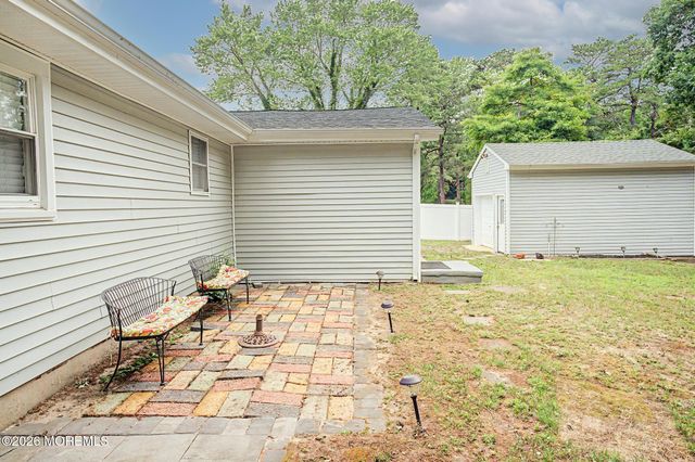 442 Irving Place, Toms River, NJ 08755