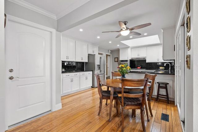 1876 Miramonte Avenue, Mountain View, CA 94040