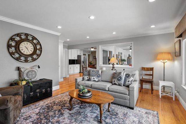 1876 Miramonte Avenue, Mountain View, CA 94040