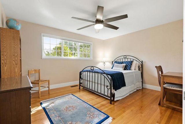 1876 Miramonte Avenue, Mountain View, CA 94040