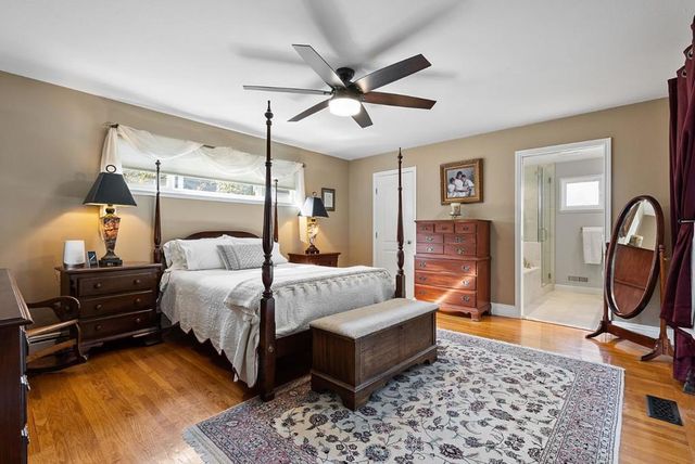 1876 Miramonte Avenue, Mountain View, CA 94040