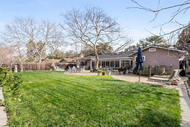 1876 Miramonte Avenue, Mountain View, CA 94040