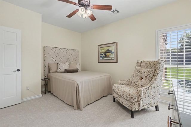 1032 W Camellia Way, Mustang, OK 73064