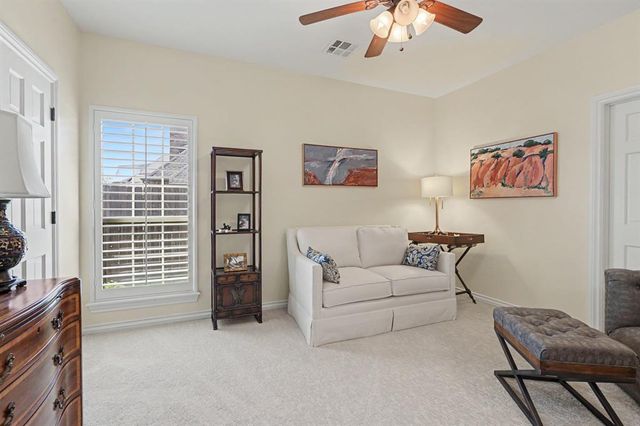 1032 W Camellia Way, Mustang, OK 73064