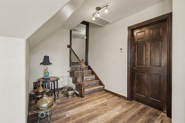 1032 W Camellia Way, Mustang, OK 73064