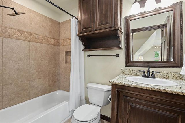 1032 W Camellia Way, Mustang, OK 73064