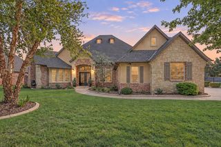 1032 W Camellia Way, Mustang, OK 73064