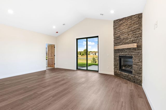 31706 Madison Road, Lindstrom, MN 55045