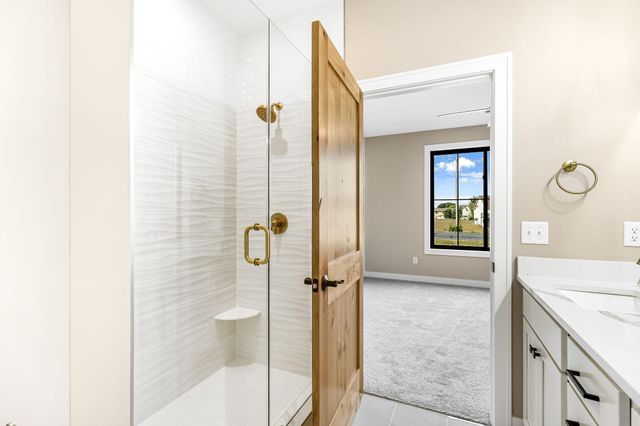 31706 Madison Road, Lindstrom, MN 55045