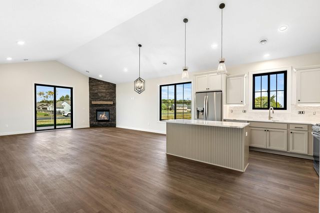 31706 Madison Road, Lindstrom, MN 55045