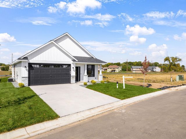 31706 Madison Road, Lindstrom, MN 55045