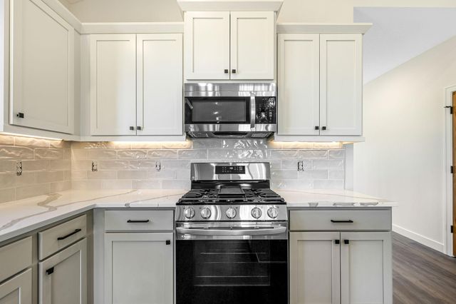 31706 Madison Road, Lindstrom, MN 55045