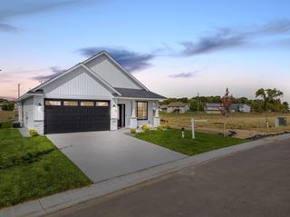 31706 Madison Road, Lindstrom, MN 55045