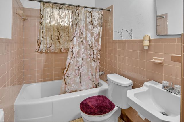 1224 S Brazos Street, Weatherford, TX 76086