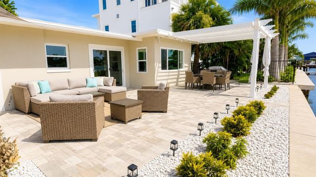 526 20TH AVENUE, Indian Rocks Beach, FL 33785