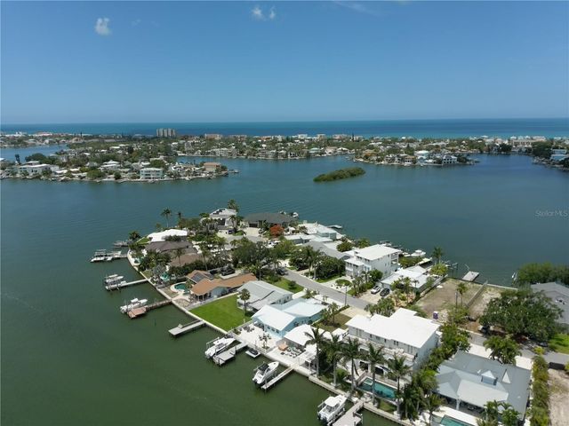 526 20TH AVENUE, Indian Rocks Beach, FL 33785