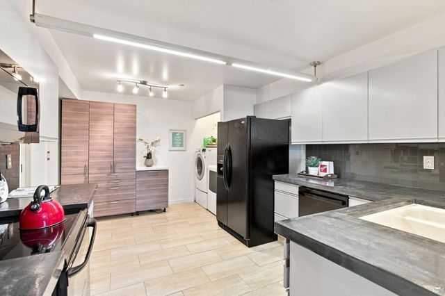 1500 Sherman Avenue 1A, Burlingame, CA 94010