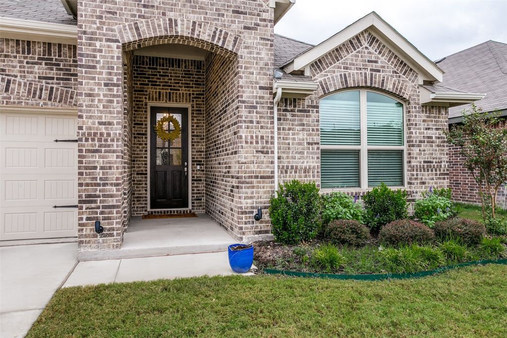 5924 Pine River Lane, Fort Worth, TX 76179 — photo 4