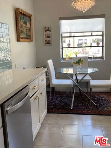 4707 Willis Avenue 110, Sherman Oaks, CA 91403