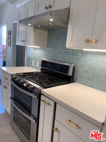 4707 Willis Avenue 110, Sherman Oaks, CA 91403