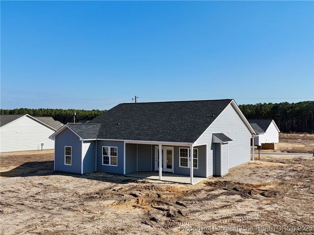 103 Orchard Lane, Parkton, NC 28371