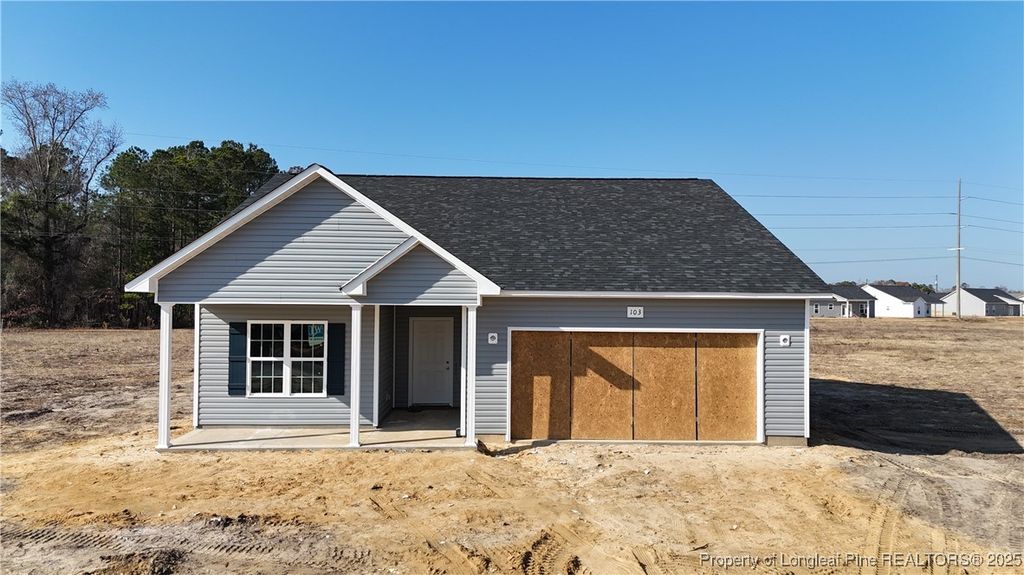 103 Orchard Lane, Parkton, NC 28371