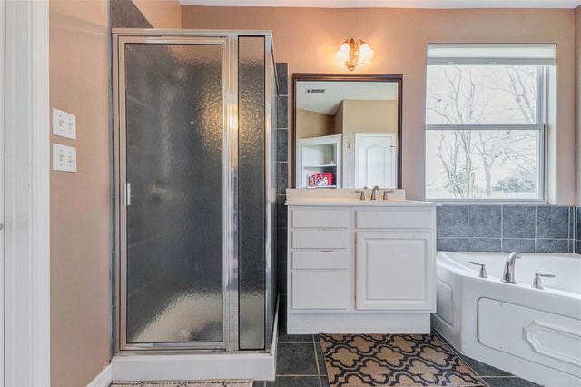 38094 Joe Loggins Road, Hempstead, TX 77445