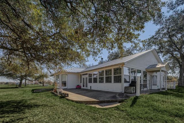 38094 Joe Loggins Road, Hempstead, TX 77445