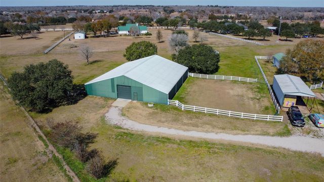 38094 Joe Loggins Road, Hempstead, TX 77445