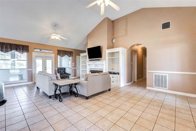 38094 Joe Loggins Road, Hempstead, TX 77445