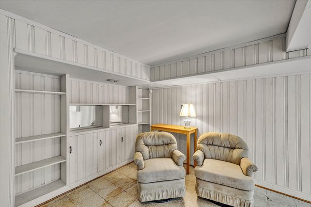 225 HILLCREST DR, Rocky Mount, VA 24151