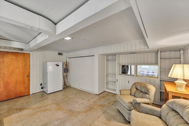 225 HILLCREST DR, Rocky Mount, VA 24151