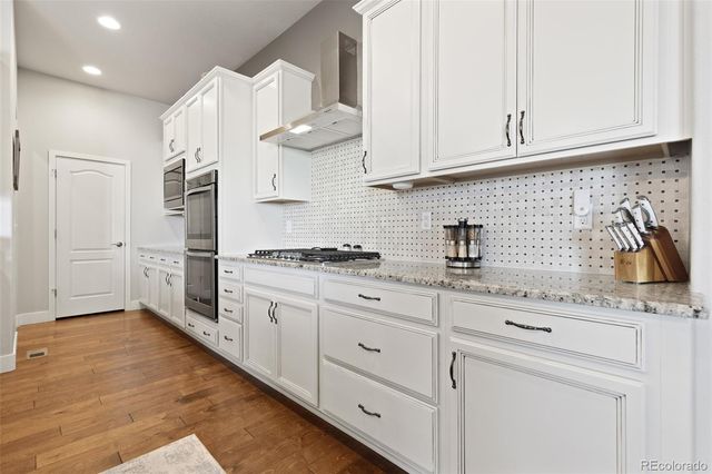 17697 W 95th Avenue, Arvada, CO 80007