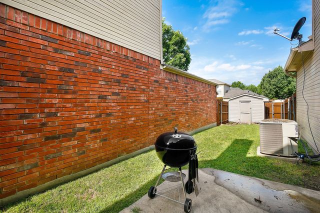 18719 Riverstone Court, Dallas, TX 75252