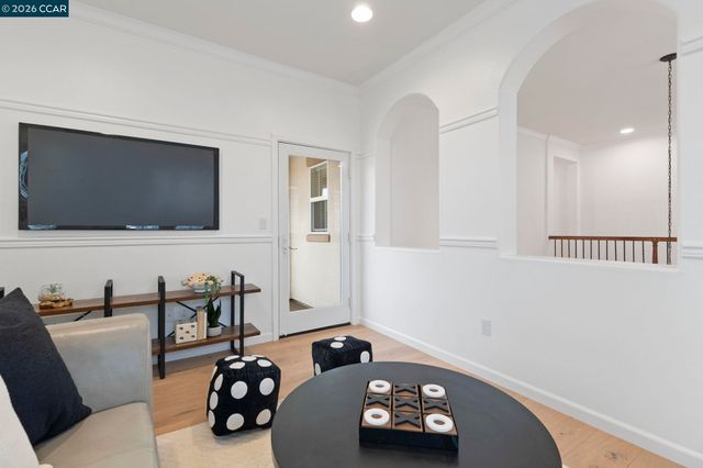 124 Nanterre St, Danville, CA 94506