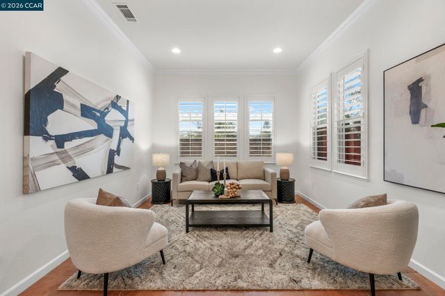 124 Nanterre St, Danville, CA 94506