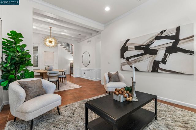 124 Nanterre St, Danville, CA 94506