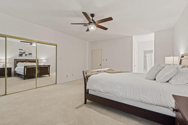 17491 Red Oak Drive 7491, Houston, TX 77090