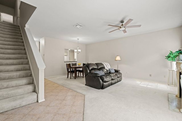 17491 Red Oak Drive 7491, Houston, TX 77090