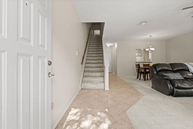 17491 Red Oak Drive 7491, Houston, TX 77090