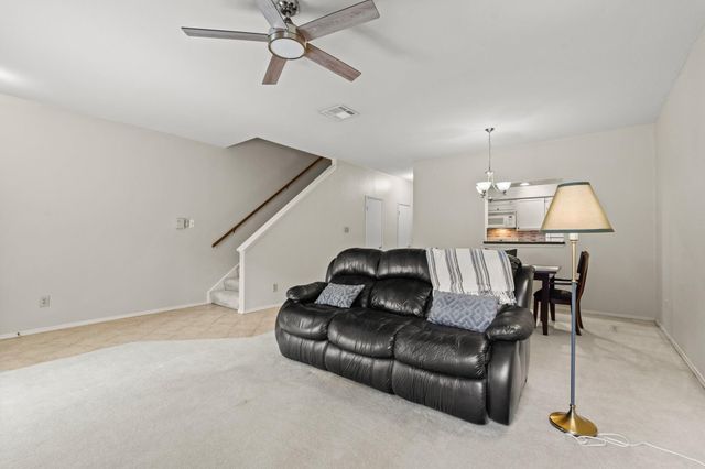 17491 Red Oak Drive 7491, Houston, TX 77090